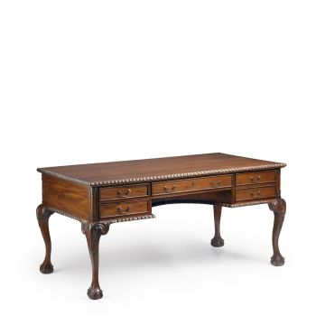 Masa de birou din lemn cu 5 sertare, Vintage Chippendale Nuc, L160xl80xH79 cm Masa de birou din lemn cu 5 sertare, Vintage Chippendale Nuc, L160xl80xH79 cm